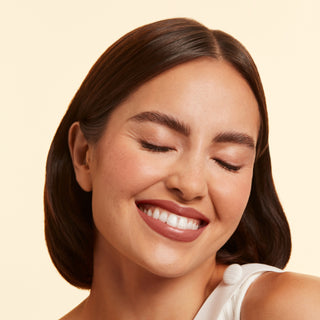 Sheryl Lipstick Light Model Gallery Image