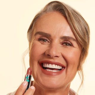 Ruth Lipstick Light Model Gallery Image