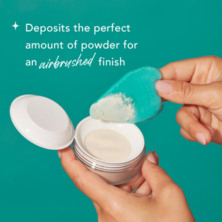 Holding Component with Powder | Set + Blur Powder Puff