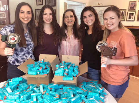 Thrive Causmetics® donates to Find Your Fabulosity